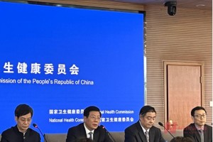 上海市卫健委书记，引领健康上海建设的领航者