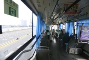 上海市新冠肺炎领导小组，守护城市安全的坚强堡垒