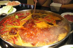 南宁重庆火锅哪家好吃？这5家地道火锅店让你辣得过瘾！