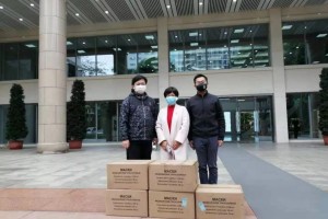 重庆卫视直播疫情动态，香港新闻中的防控经验与启示