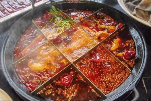 重庆火锅事件背后的真相，一场关于食品安全与地域文化的深度思考