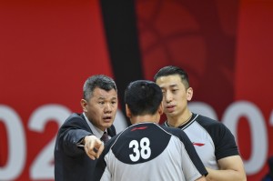 山西98:103天津，CBA激战背后的战术博弈与球员表现
