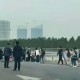 郑州富士康疫情打架视频曝光，背后隐藏的劳资矛盾与社会焦虑