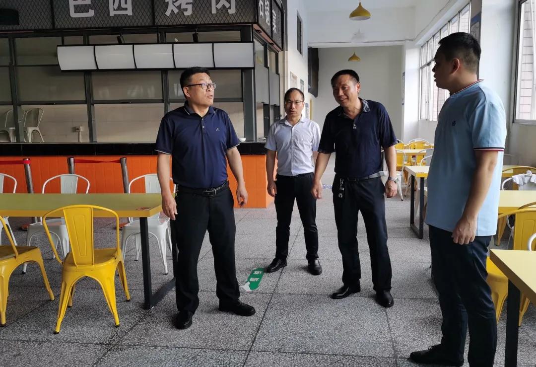 重庆疫情防控升级通知，最新措施解读与市民应对指南