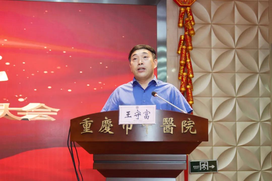 重庆与武汉，两座英雄城市的抗疫之路与经验启示