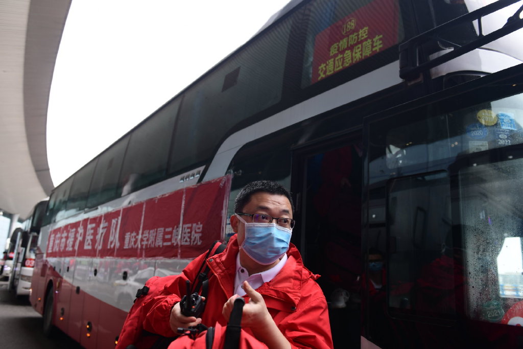 重庆援沪抗疫纪实，千里驰援背后的山城担当