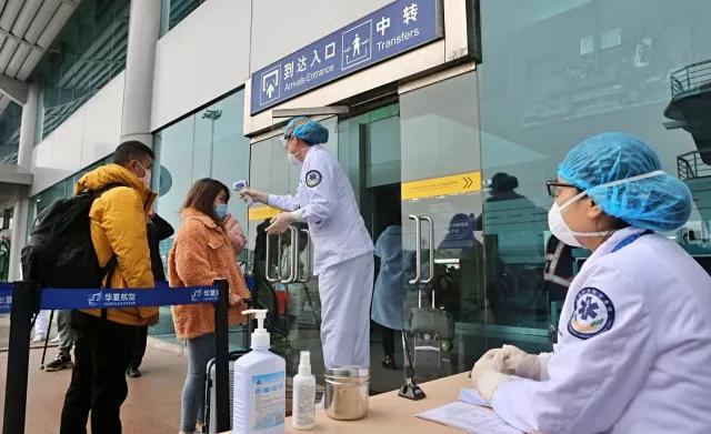 重庆疫情防控发布会直播，最新政策解读与市民应对指南