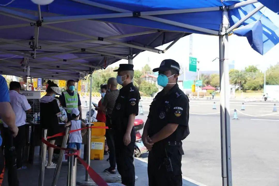 郑州疫情第一场发布会，关键信息与公众反应深度解析