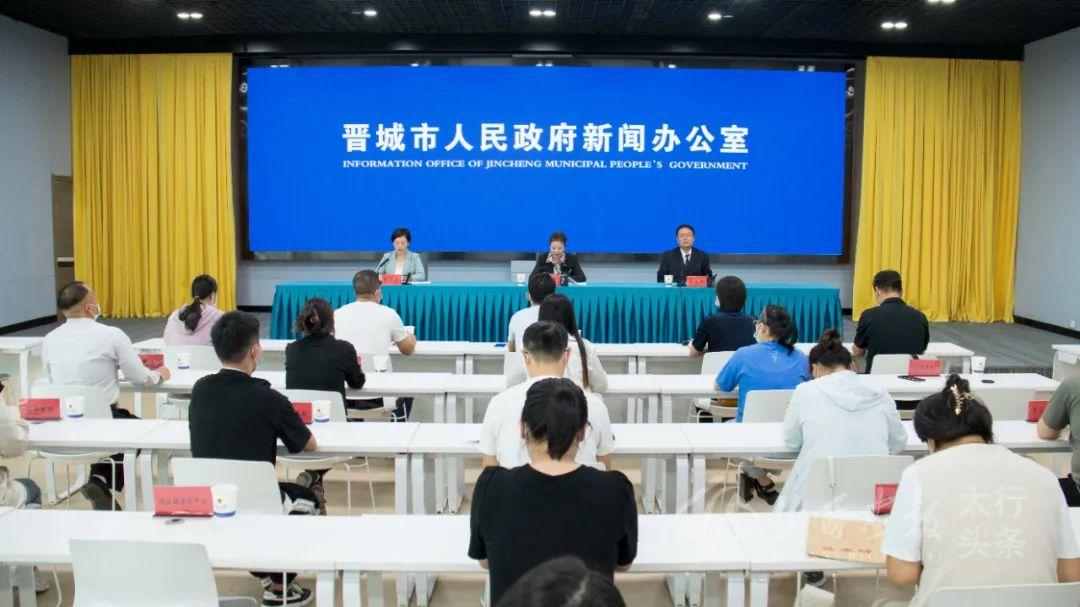 郑州疫情第一场发布会，关键信息与公众反应深度解析