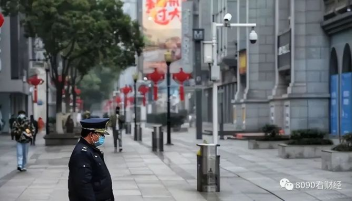 长沙疫情封闭下的城市记忆，静默中的温暖与坚韧