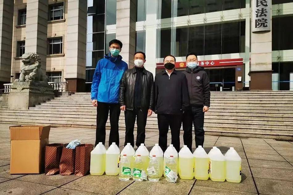 长沙广州疫情对比分析，防控措施与成效差异