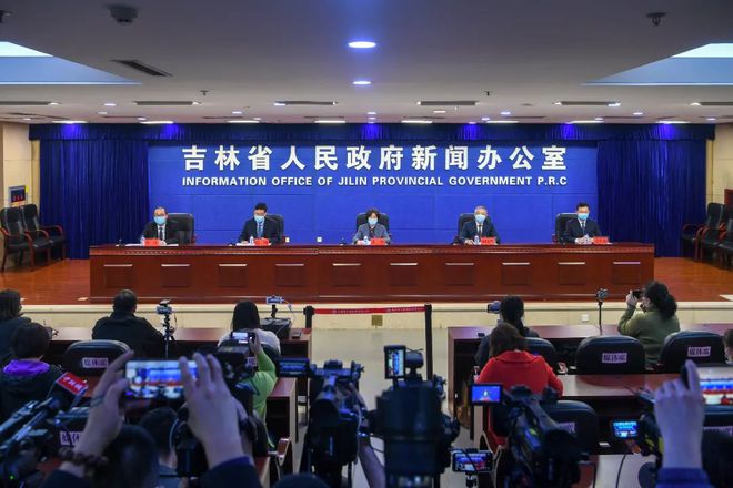 长春疫情最新动态，防控措施与市民生活指南