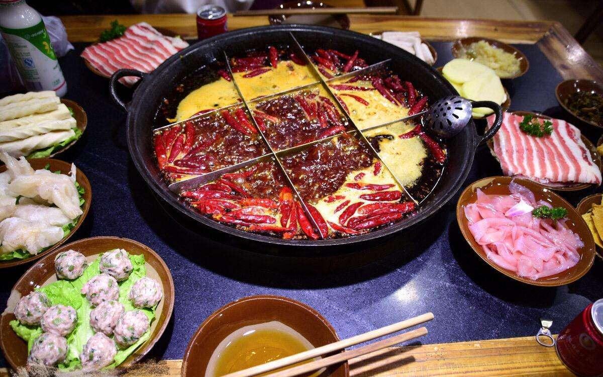 疫情下重庆火锅预定攻略，沈阳也能享受正宗麻辣美味！
