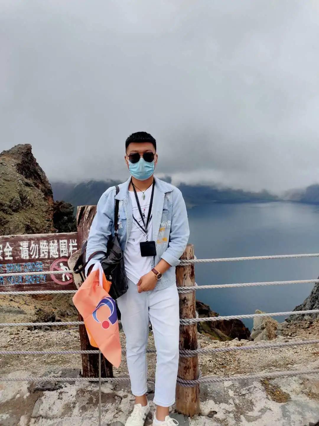 疫情下的城市管控，重庆封城与长春出行政策解析
