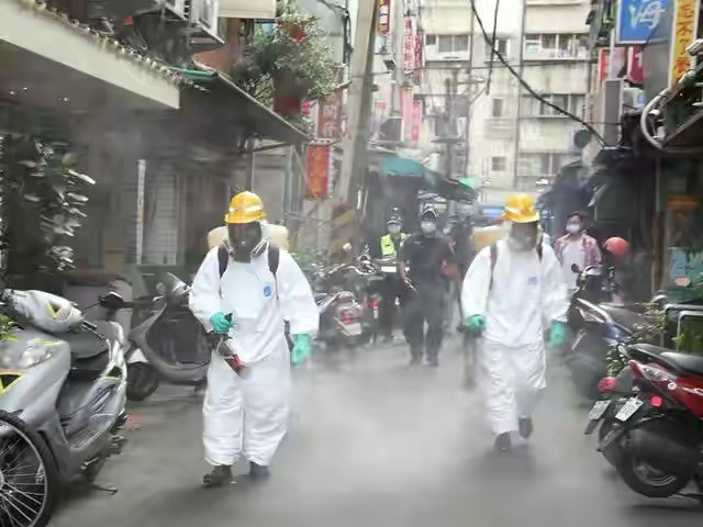 疫情下的双城记，重庆封城与台北台南的防疫对比