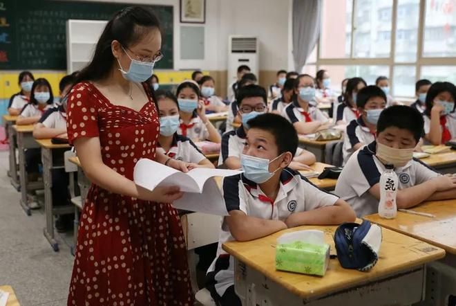 太原市学校因疫情紧急停课，家长如何应对突发假期？