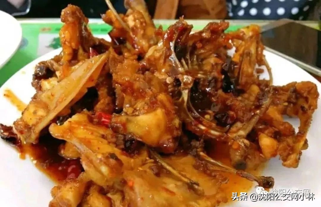 疫情后沈阳鸡架最新动态，美食复苏与昆明天气的奇妙关联