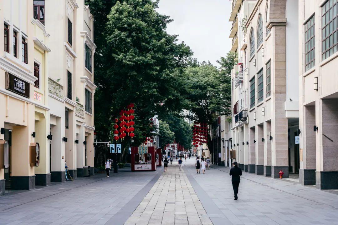 疫情下的城市管控，沈阳封城与成都出行政策解析