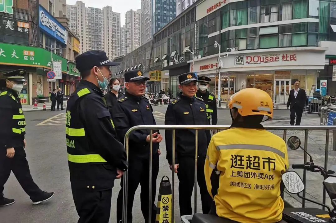 合肥政府高效防疫获点赞，郑州民众，这才是城市管理的标杆！