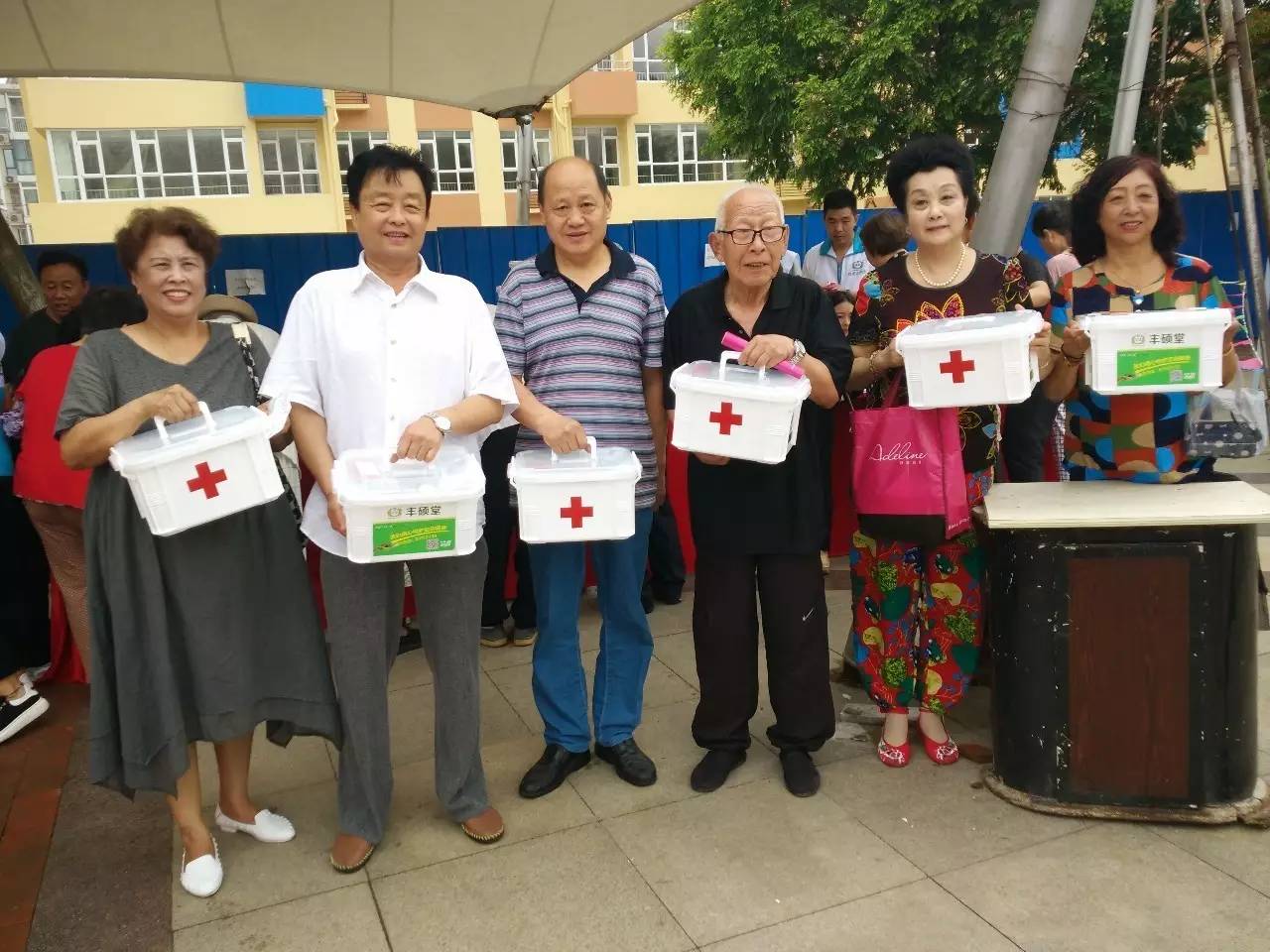 合肥政府暖心举措获点赞，西安滞留人员收到特别关怀