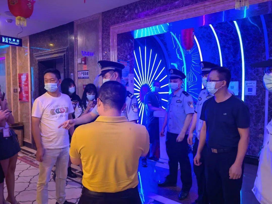 哈尔滨KTV疫情连锁反应，杭州娱乐场所关门了吗？深度解析两地防疫政策差异