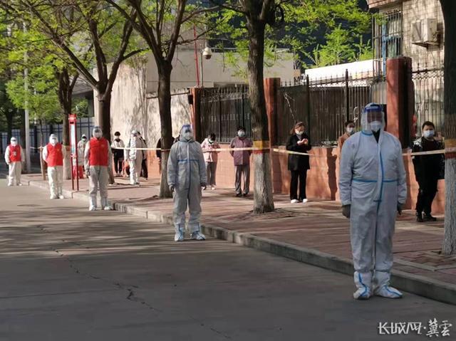 疫情下的福州封城，一座城市的坚韧与温情