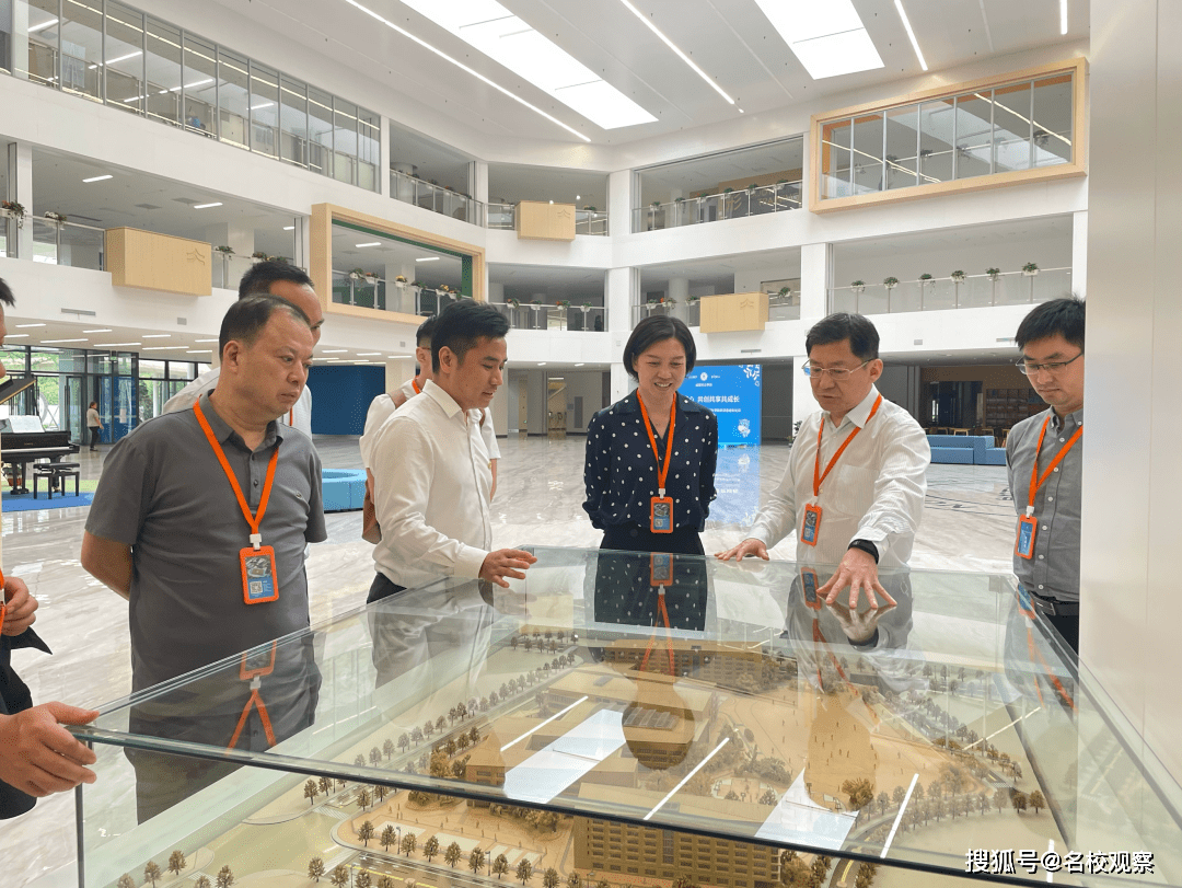 疫情下的成都望平街事件，城市治理与民生困境的缩影