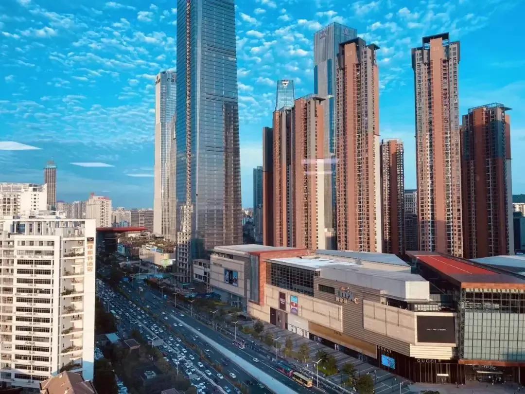 北京疫情最新动态，南宁是否也出现疫情？两地防控措施对比分析