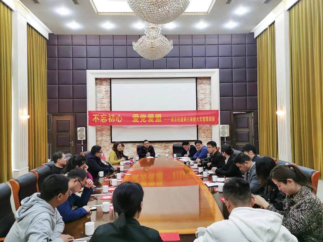 疫情下的南京西路与广州路，封控措施与城市脉动