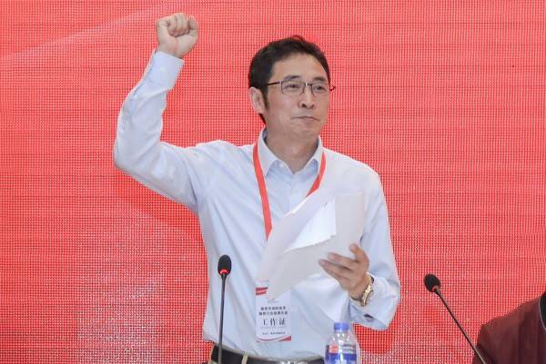 疫情下的南京西路与广州路，封控措施与城市脉动