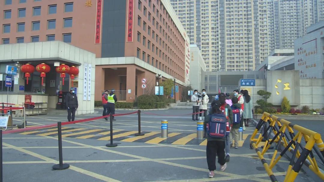 疫情下的城市健康码，南京码与杭州健康码的对比与应用
