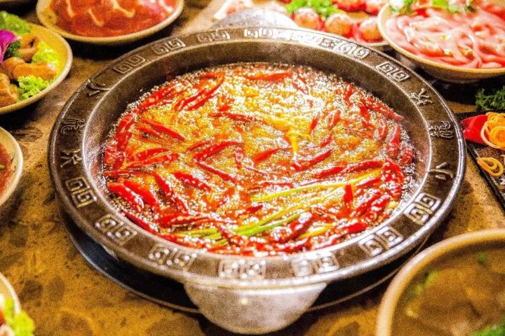 乌鲁木齐必吃地道四川火锅TOP5，麻辣鲜香让你欲罢不能！