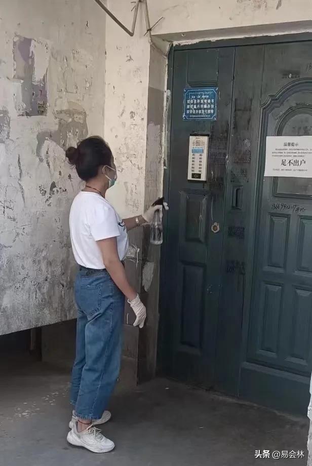 乌鲁木齐发布最新疫情管控通知，全面加强防控措施