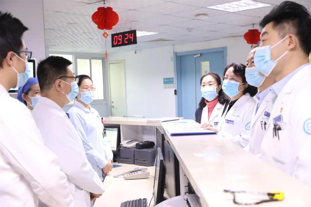 天津与青岛疫情防控经验对比，策略、成效与启示