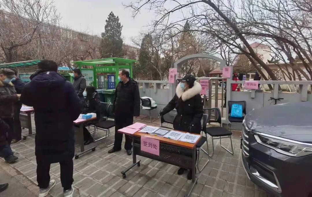 天津与上海疫情公告对比，信息公开与防控策略的差异分析