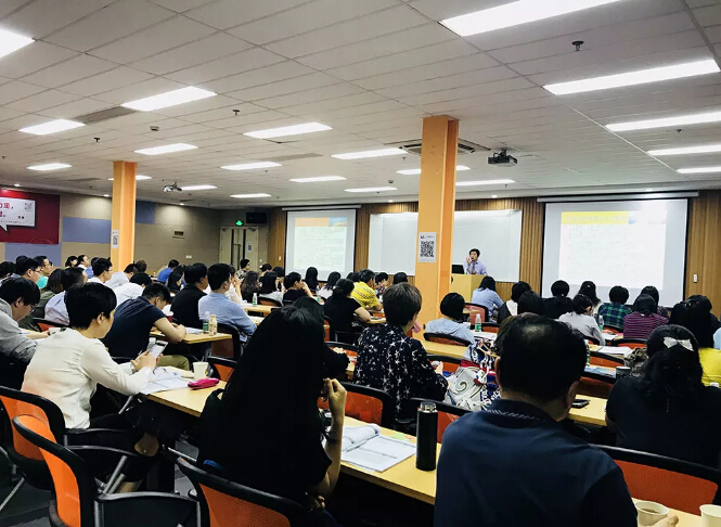 天津财经大学会计学院孙洁教授，会计教育领域的领航者与创新者