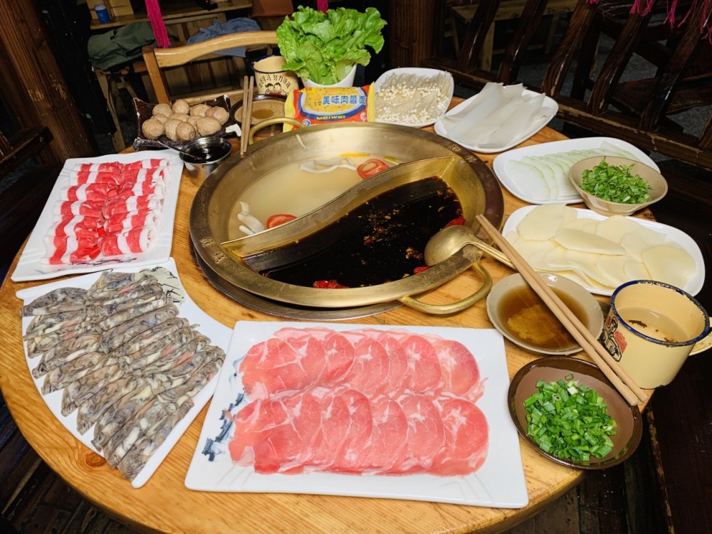 太原最地道的重庆老火锅，麻辣鲜香引爆味蕾的极致体验