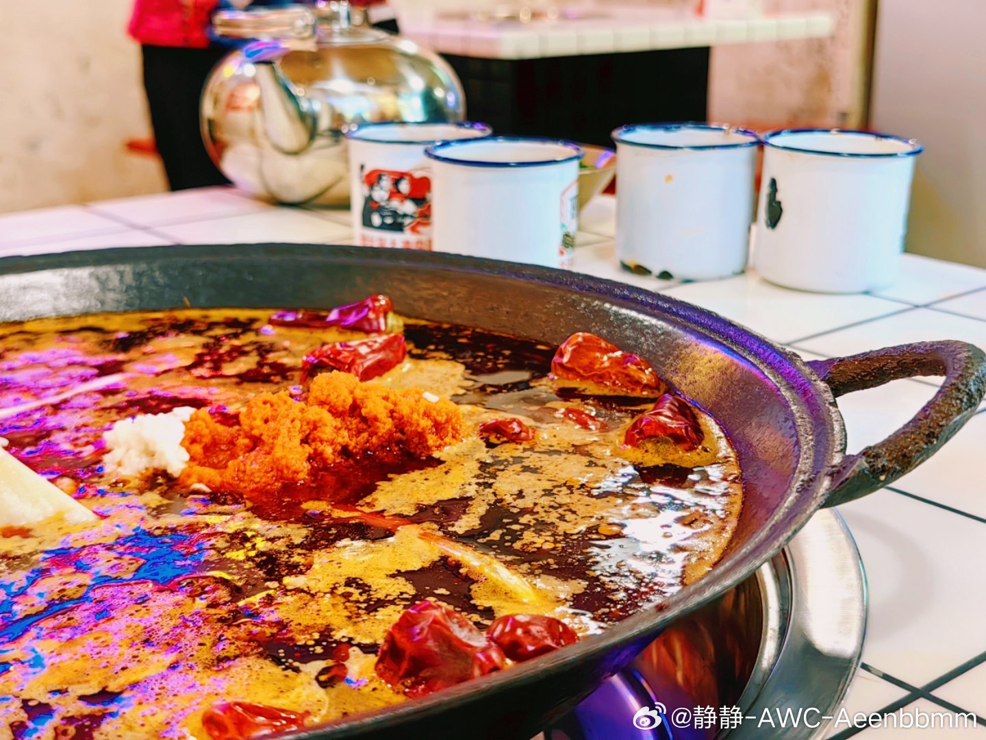 重庆火锅终极搜索指南，从街边老店到网红名店的味蕾探险