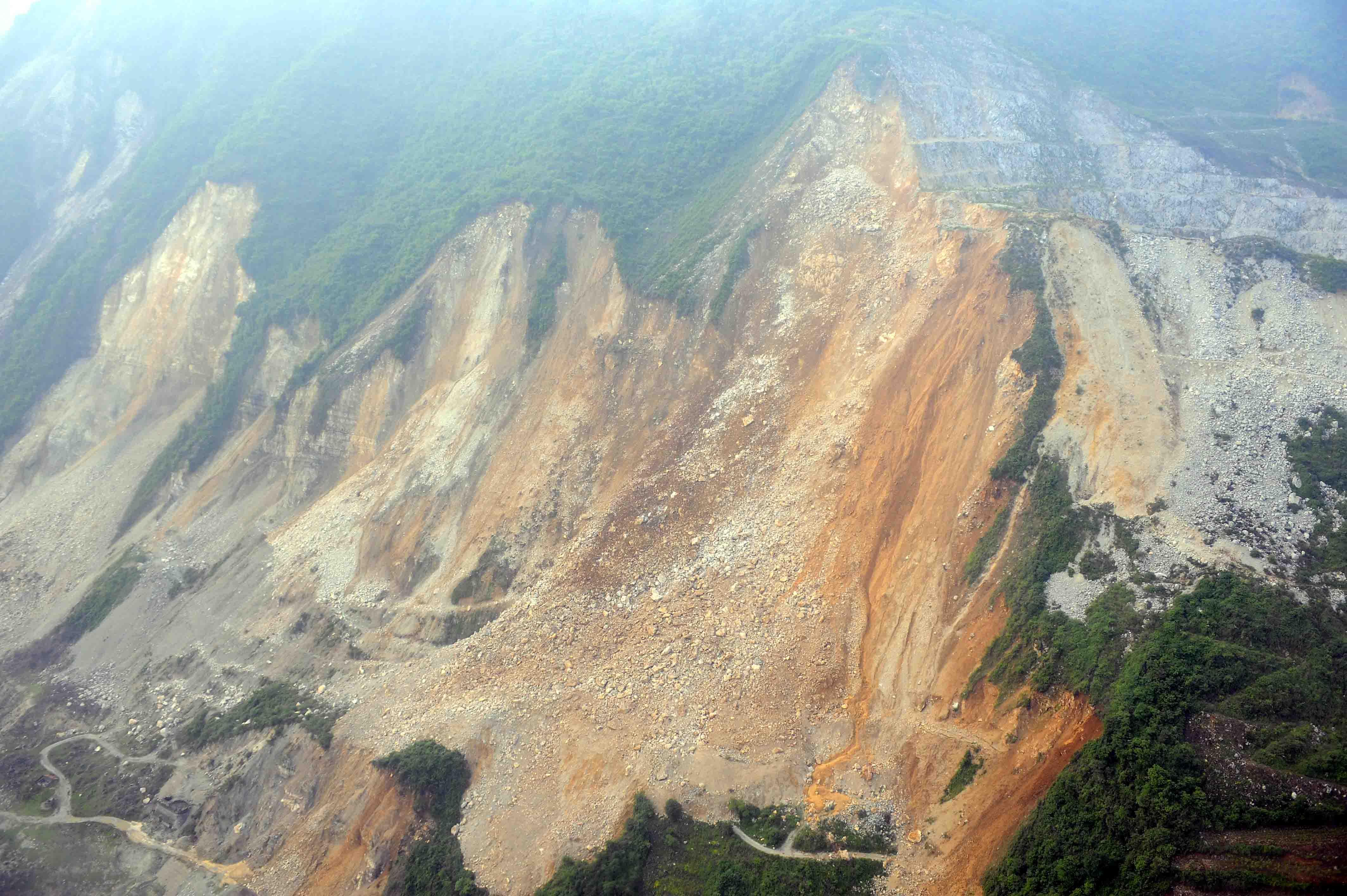 四川省疫情防控先进集体，守护生命线的无名英雄