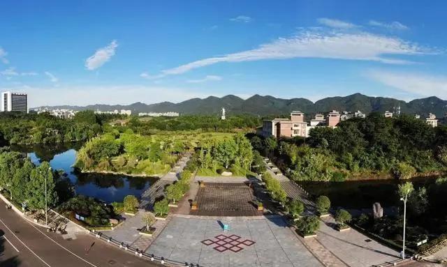 四川省疫情防控最新动态与昆明市应对措施分析