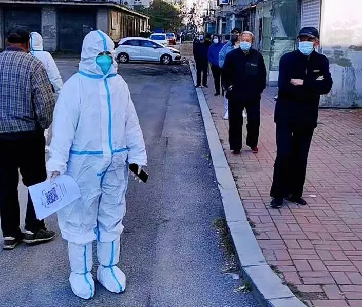 沈阳疫情封控纪实，封城几天背后的抗疫故事