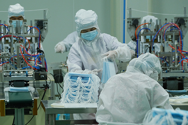 独家探访沈阳铁西口罩厂，疫情下的坚守与转型之路