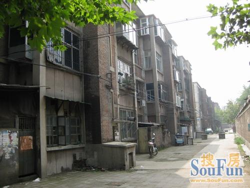 沈阳市东顺城内街属于哪个社区？详细解析与周边介绍