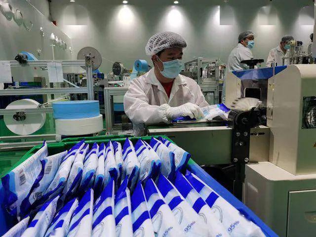 沈阳口罩工厂，守护健康的隐形卫士