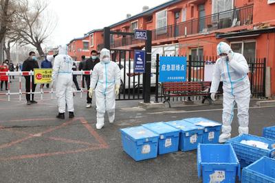 沈阳大东小区封闭，居民生活调整与社区防疫措施详解