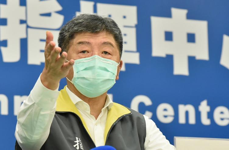 上海疫情趋稳，台北疫情严峻，两岸防疫对比与启示