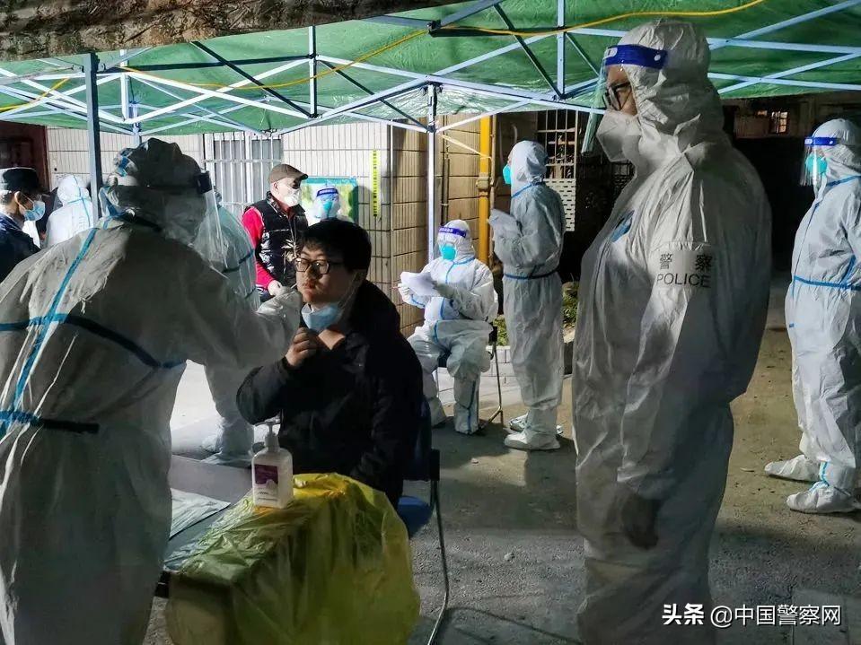 上海疫情4月，封控下的城市记忆与全民抗疫纪实