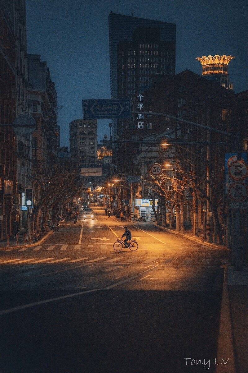 上海疫情下的河南中路，一条老街的静默与坚守
