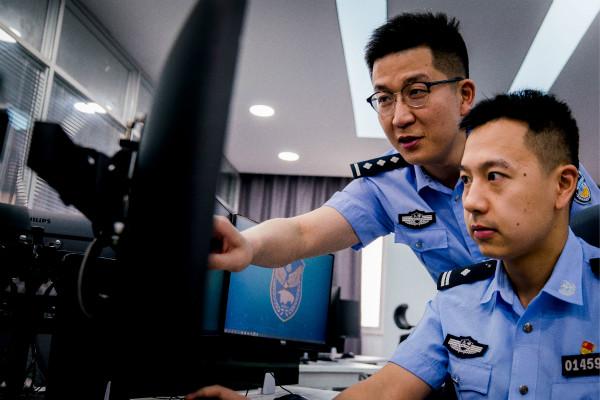 上海新一轮疫情，防控措施与市民应对策略