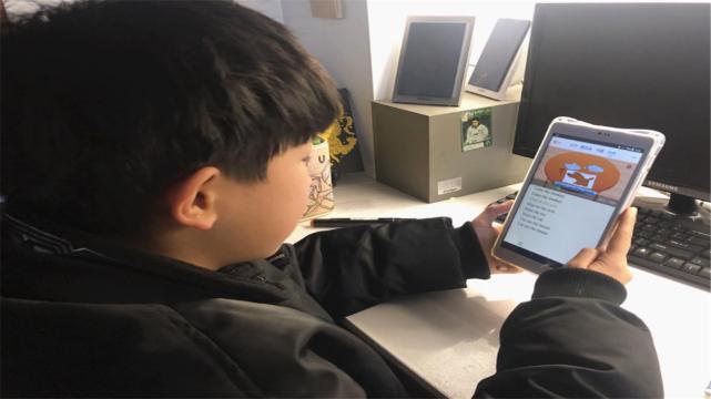 上海小学寒假提前，疫情下的特殊安排与家长应对策略